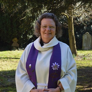 Reverend Carol Monk (Curate)